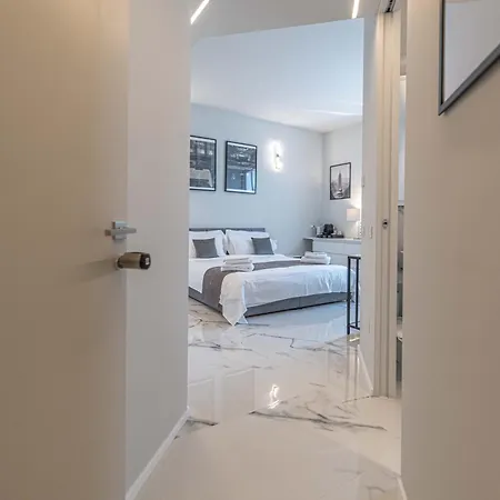 Moscova Luxury New Mediolan
