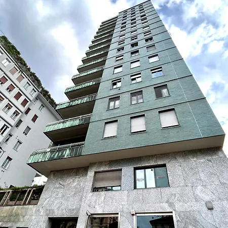 Moscova Luxury New Apartment Mailand