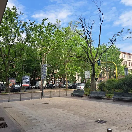 Moscova Luxury New * Mailand